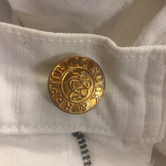 ROCK & REPUBLIC White Kiss Boot Cut Crop Raw Edge Hem Gold Buttons Jeans 28 - Picture 6 of 11